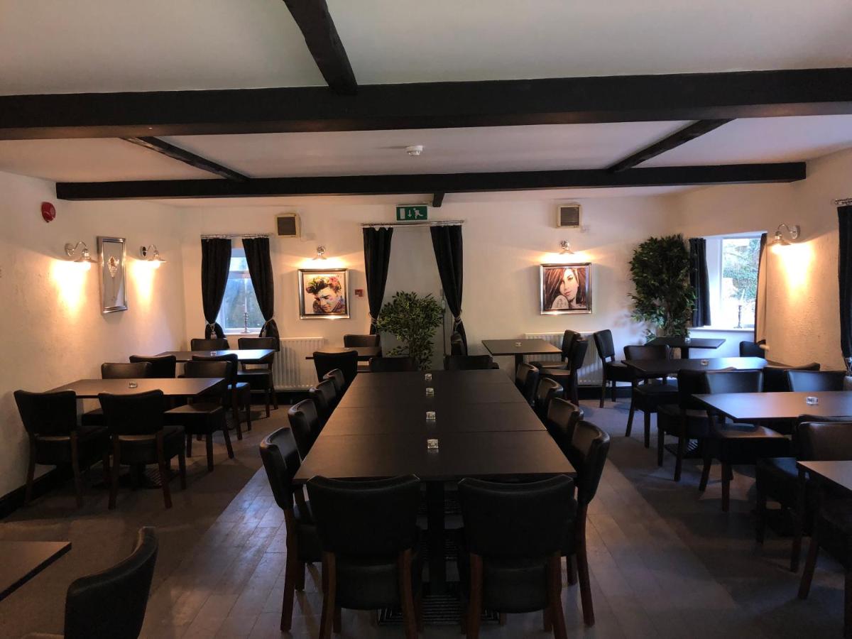 Old Hunters Lodge Whipsnade Limited - Housity