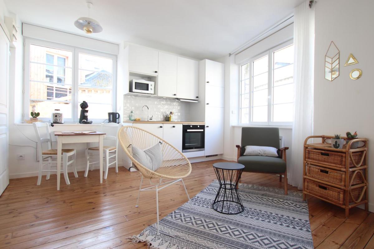 Grand Studio Bord de Mer - Housity