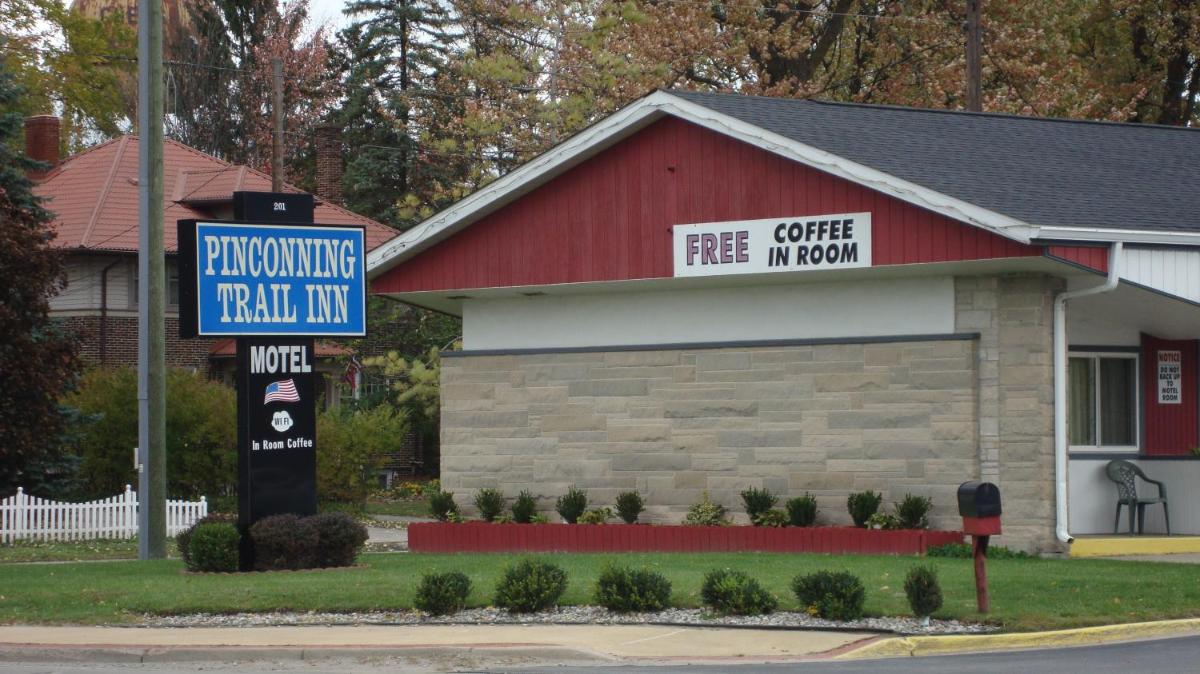 Pinconning Trail Inn Motel - Housity