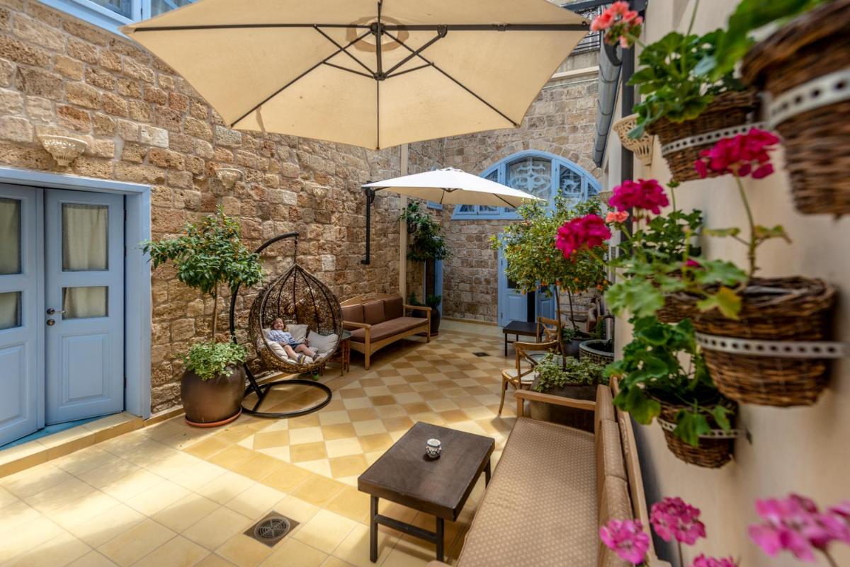 Arabesque Arts & Residency - Housity