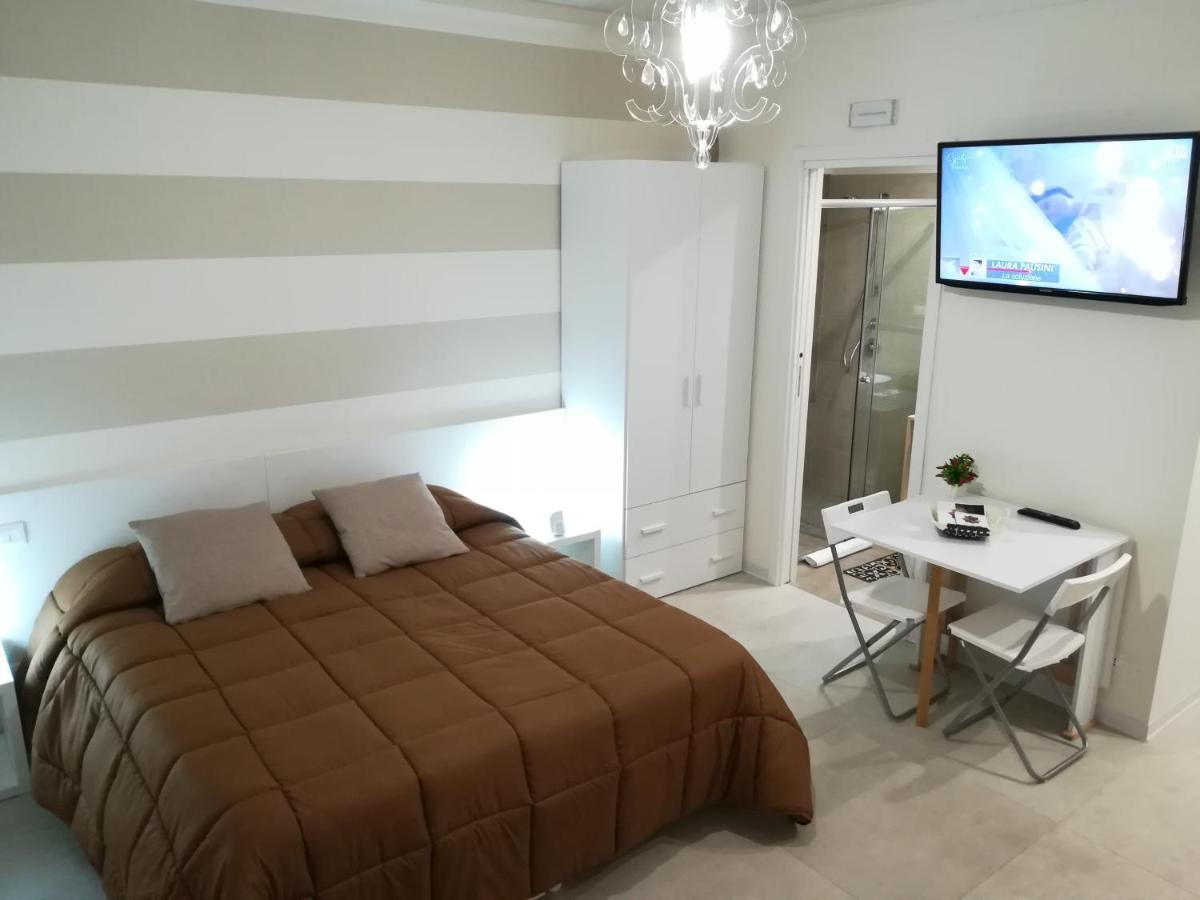 Guest House B&B Via Marina - Housity