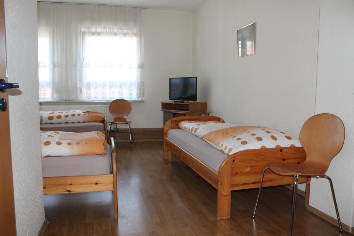 Pension - Gaststätte Alt Garbsen - Housity