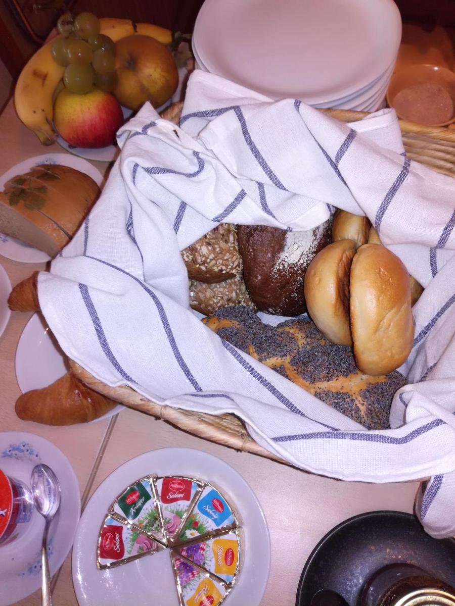 Pension Behnisch - Housity