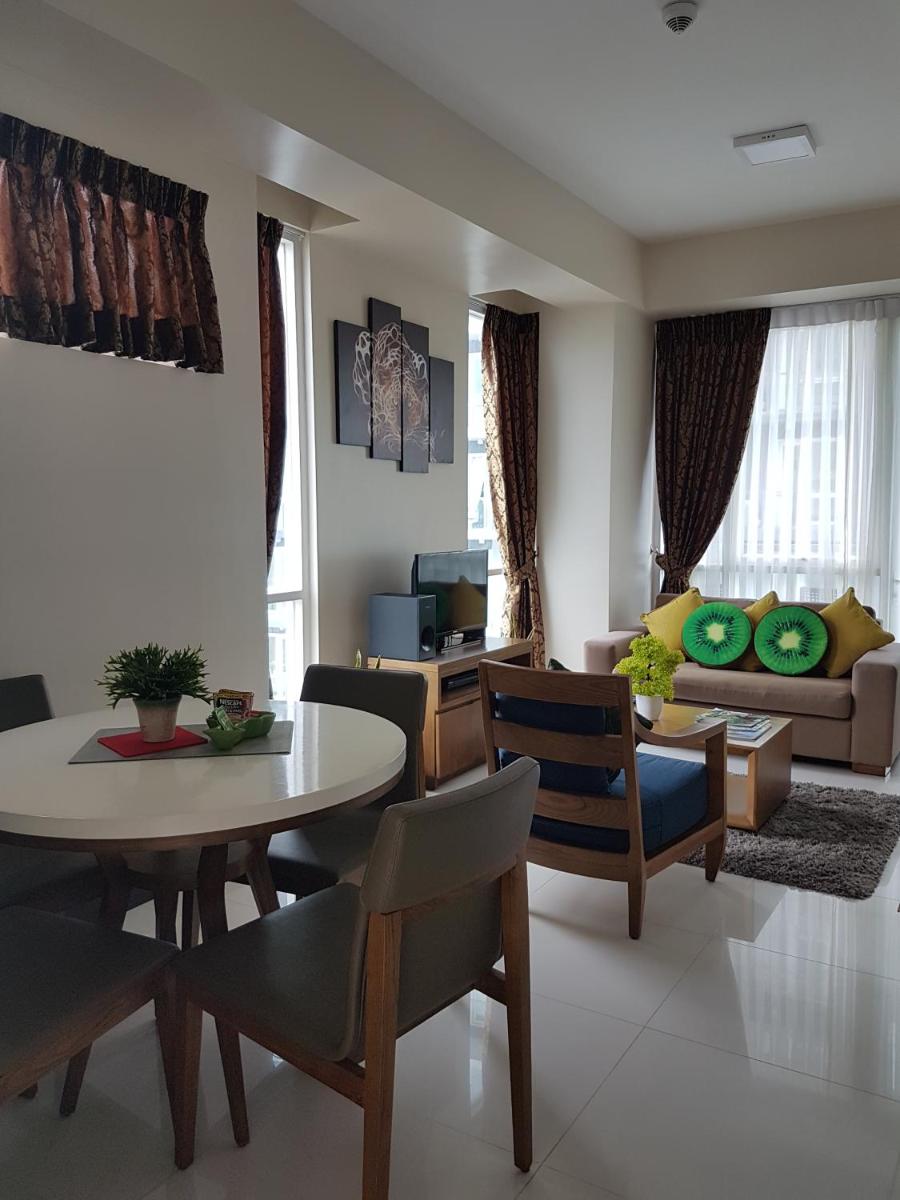 Suitetrails - Mactan Newtown Ocean View 360 Degree