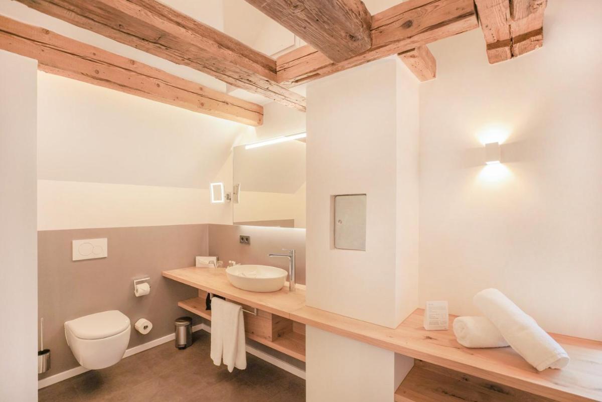 Hotel Restaurant Der Engel, Sasbachwalden - Housity