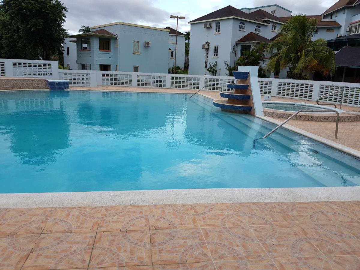 Negril Ocean View Apartment - Housity