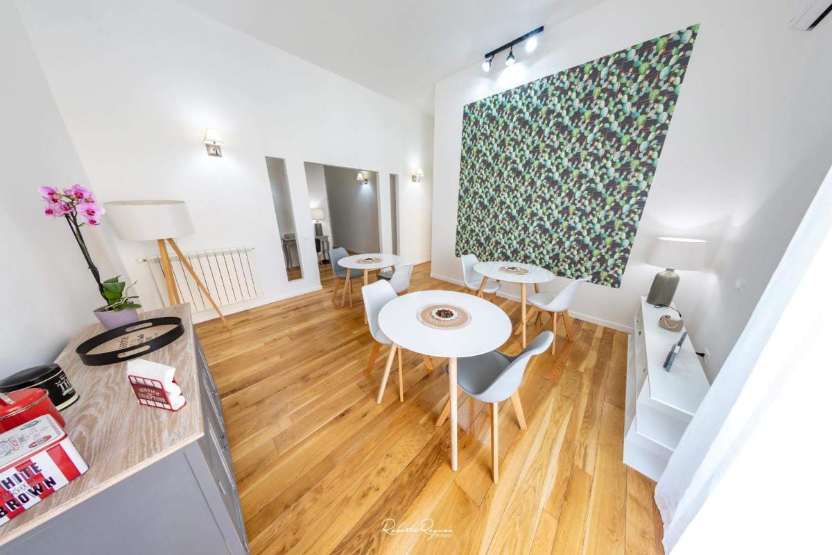 Suitetrails - Via Roma 315 bed and breakfast