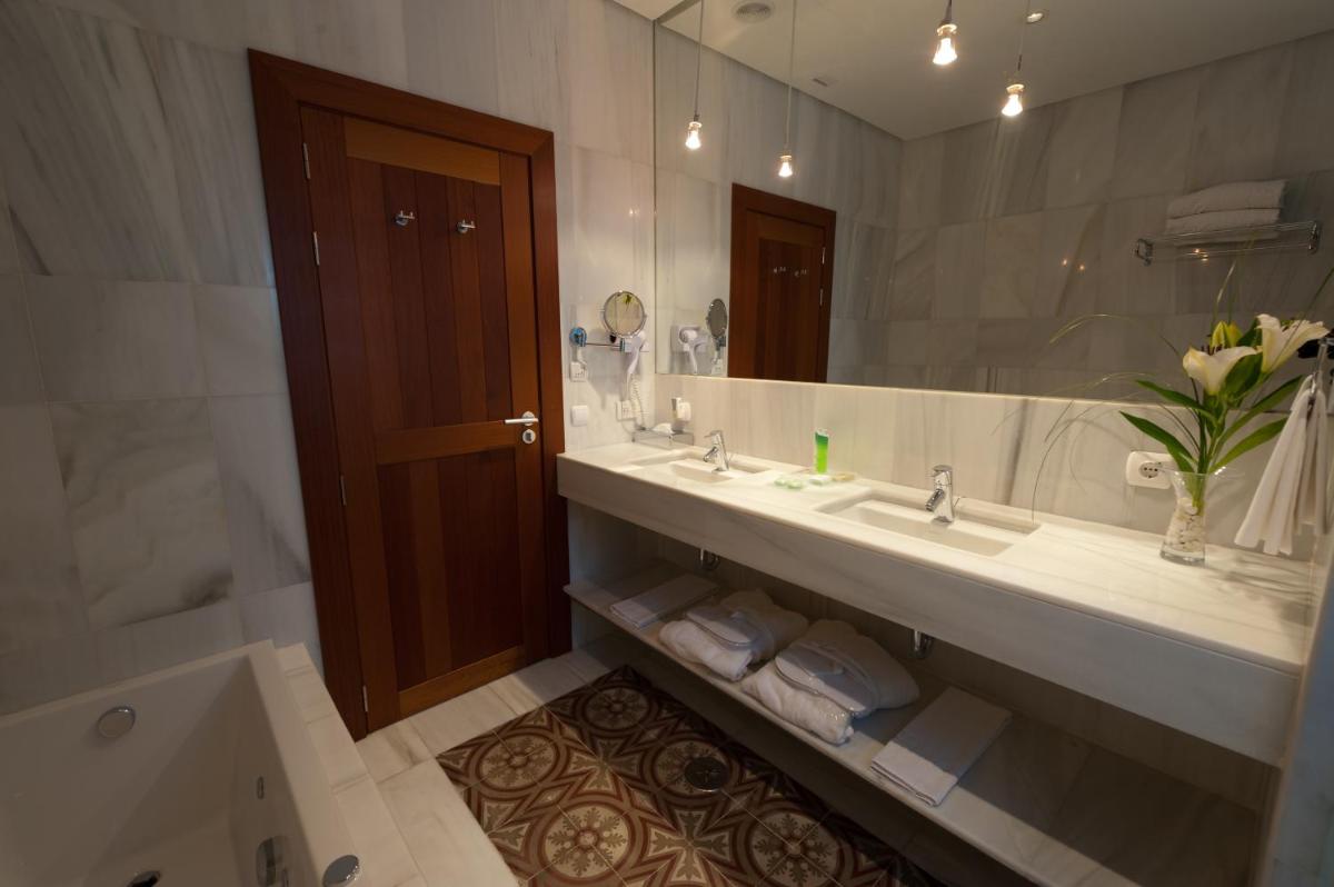 Un baño de Gran Hotel Soller