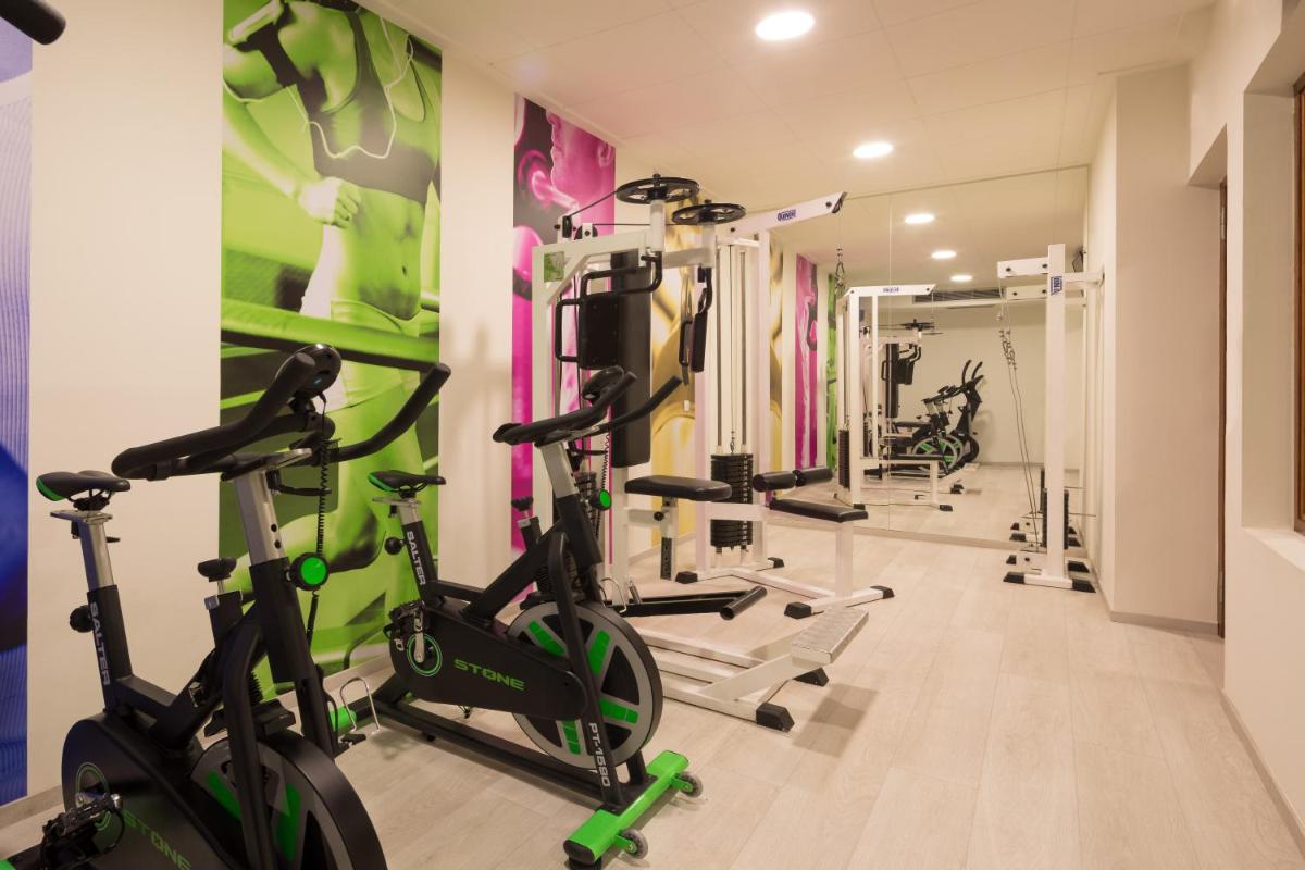 Gimnasio o instalaciones de fitness de htop Pineda Palace 4Sup - Adults Recommended #htopBliss