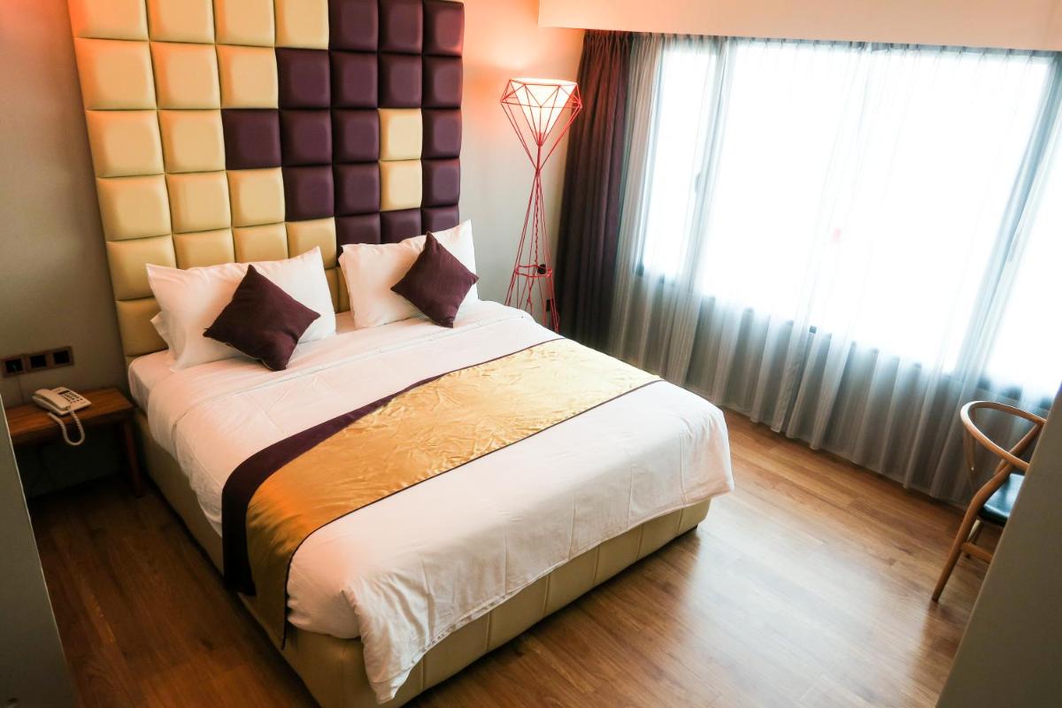 Suitetrails - Le Dream Boutique Hotel