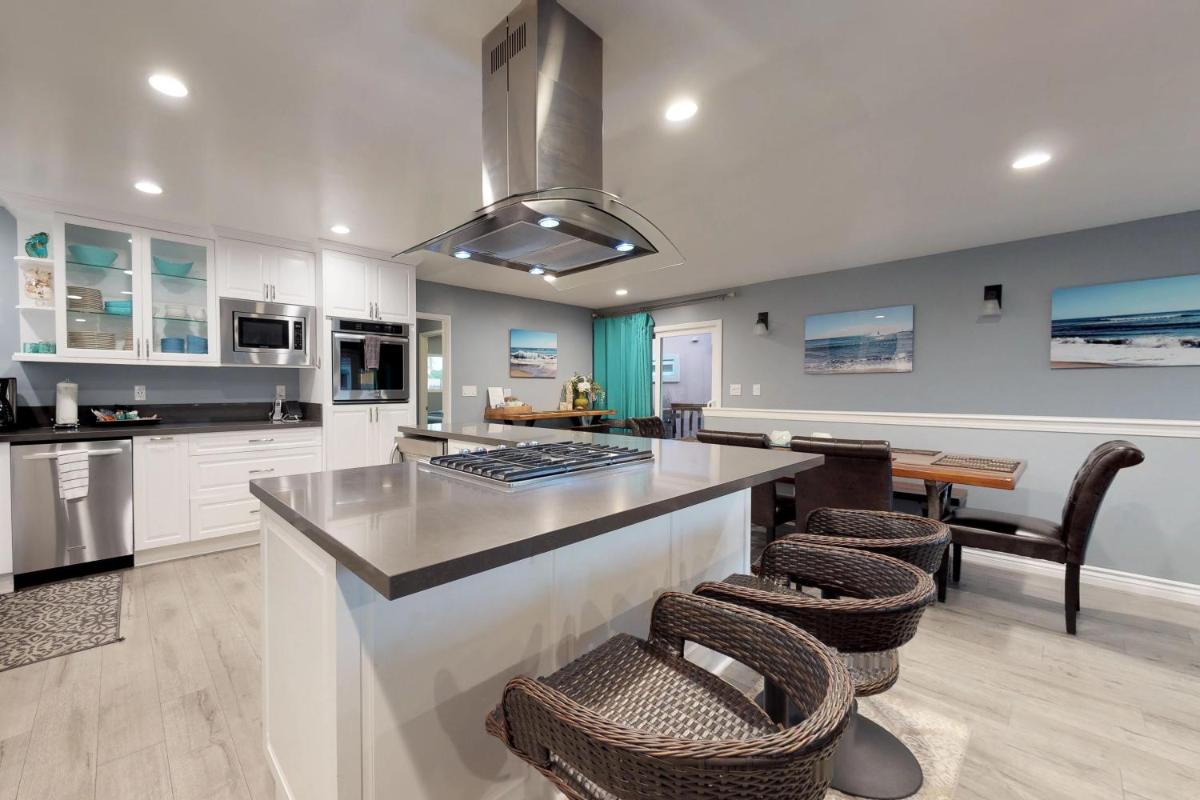 Silverstrand Beach House - Housity
