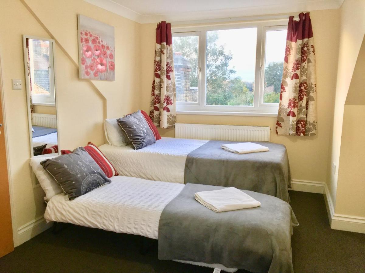 London Deluxe Loft  with Shower - Housity