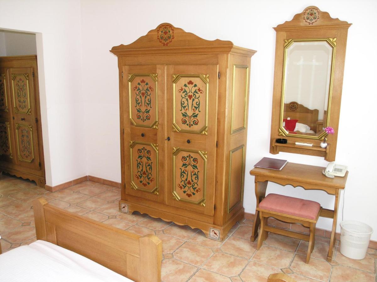 Hotel Kralj Tomislav - Housity