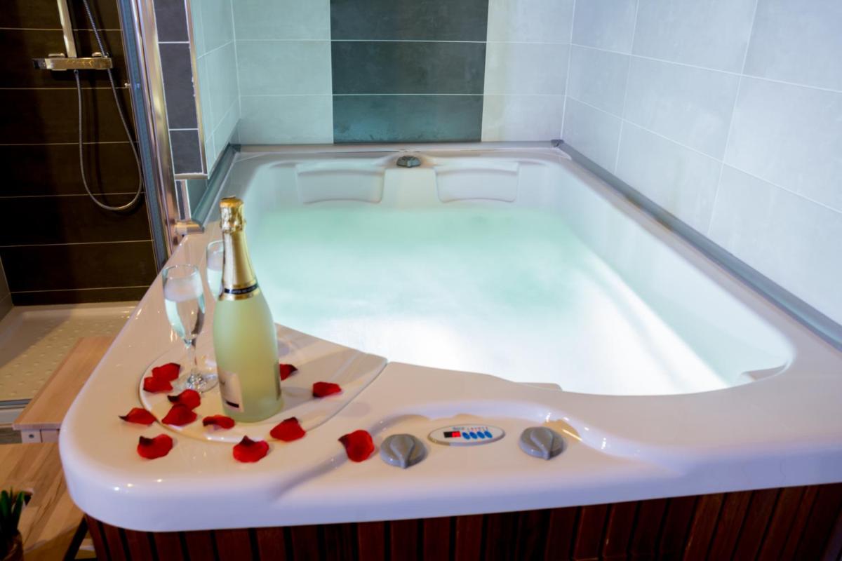 Tantra Love - Housity