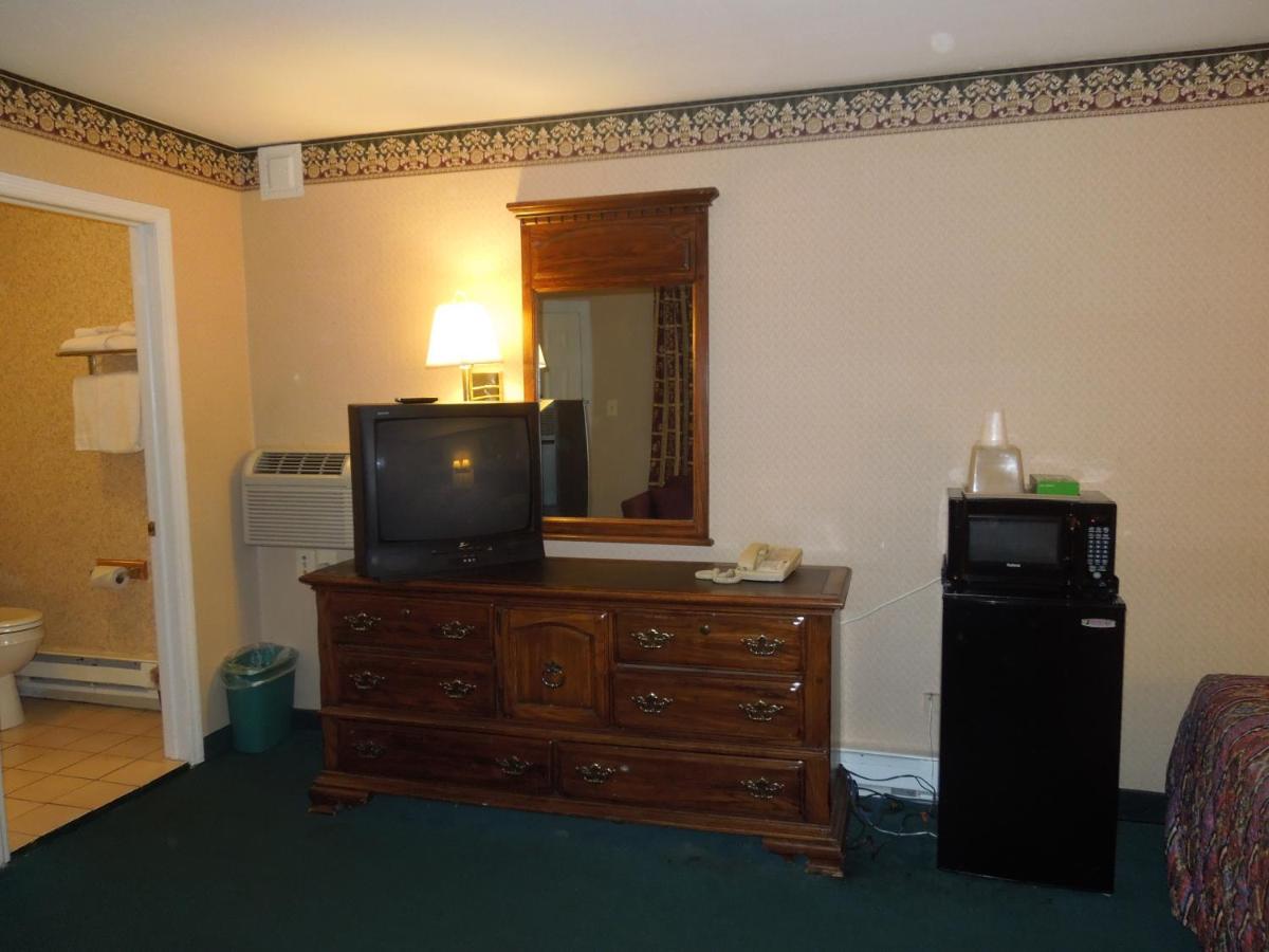 Value Inn East Stroudsburg - Housity