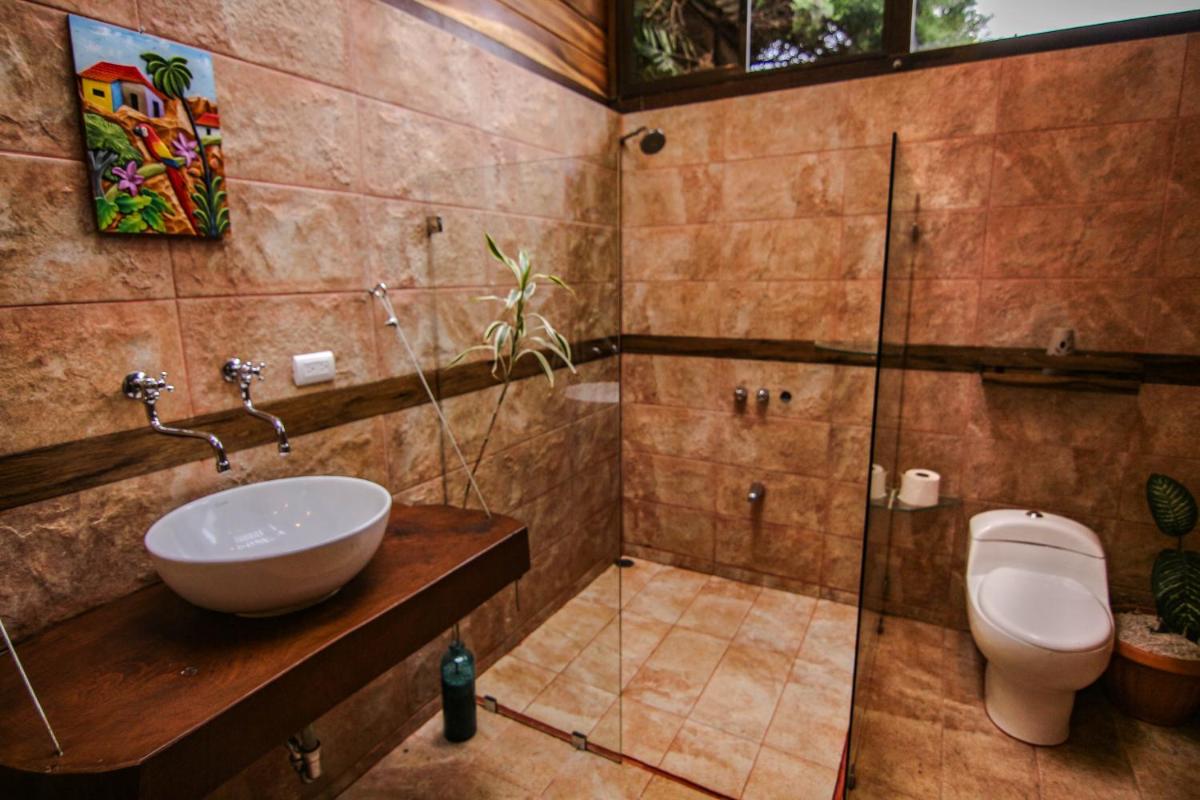Casa Higueron - Housity