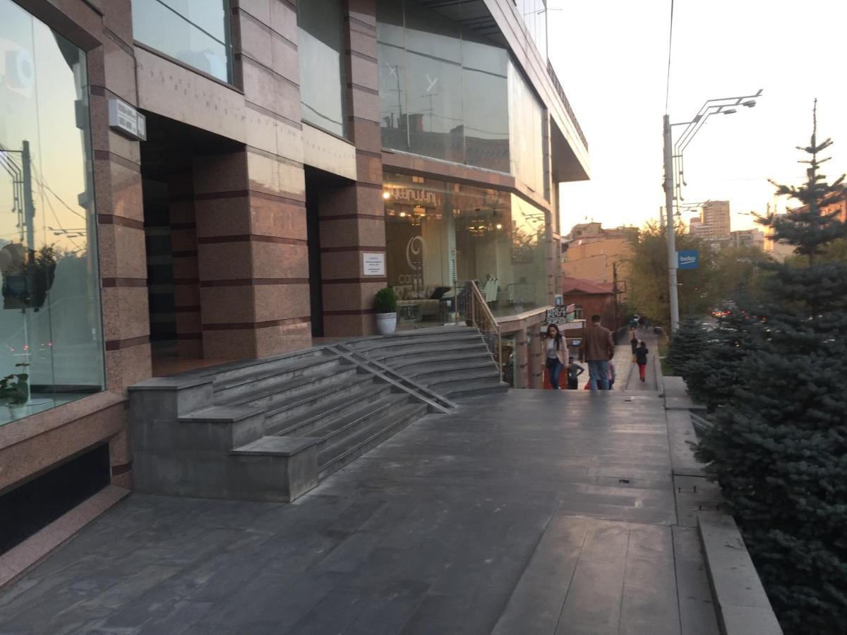 Sayat Nova Apartment - Housity