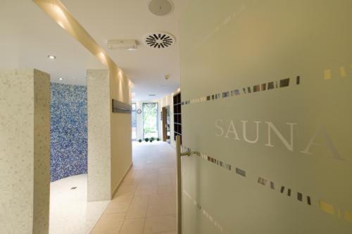 Lind Hotel - Housity