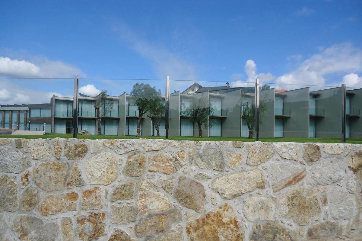 O edifício onde o hotel está situado