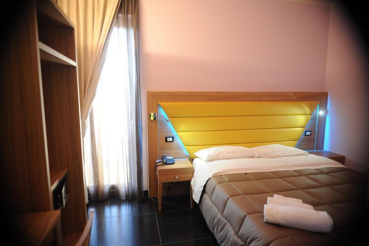 Ostia Antica Suite B&B - Housity