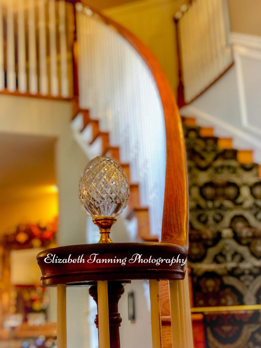 Sea Mist Waterfront B&B - Housity