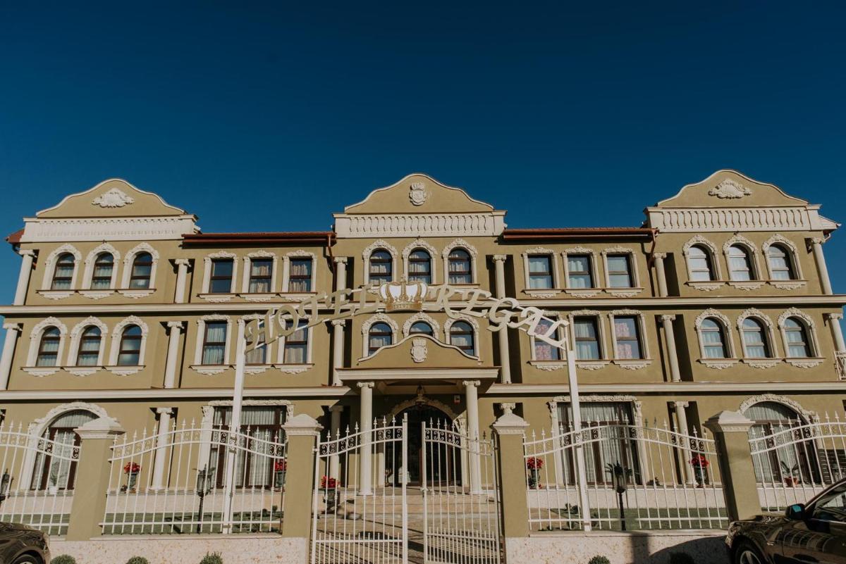 Regal Beius - Housity