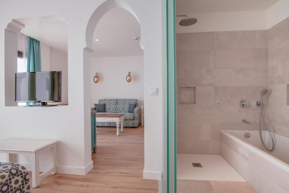 Un baño de La Residencia Puerto Hotel & Spa