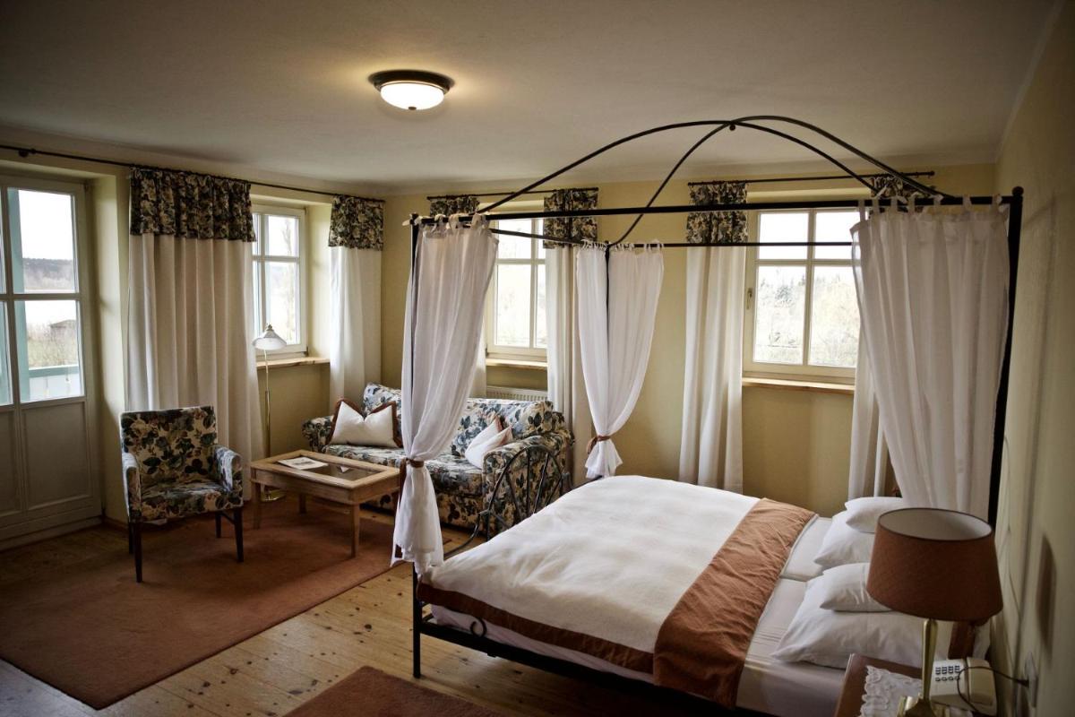 Seehotel Huberhof - Housity