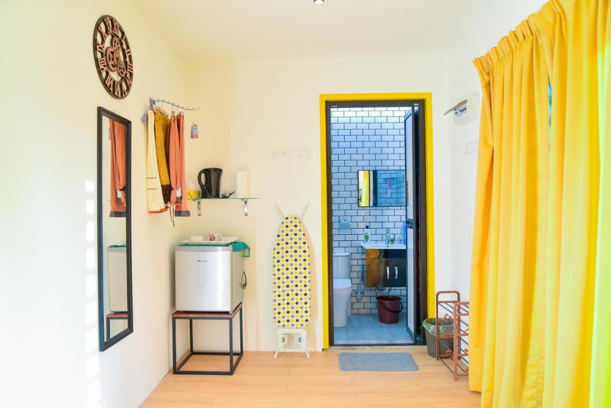 Purple Cube Roomstay Kontena - Housity