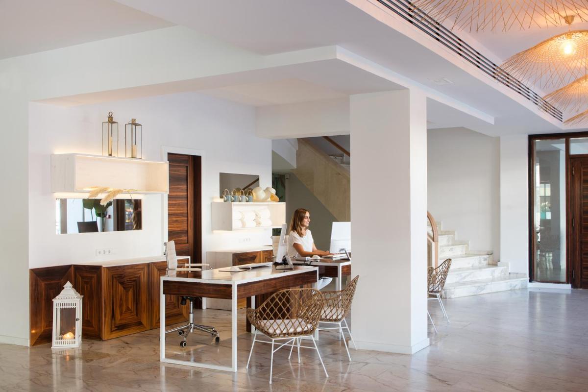The 15th Boutique Hotel - Housity