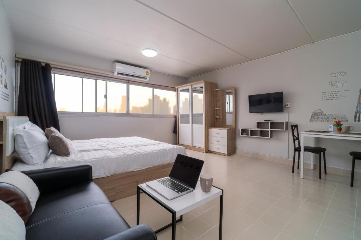 Popular Condo Muangthong T1 by Khun Eve - Housity
