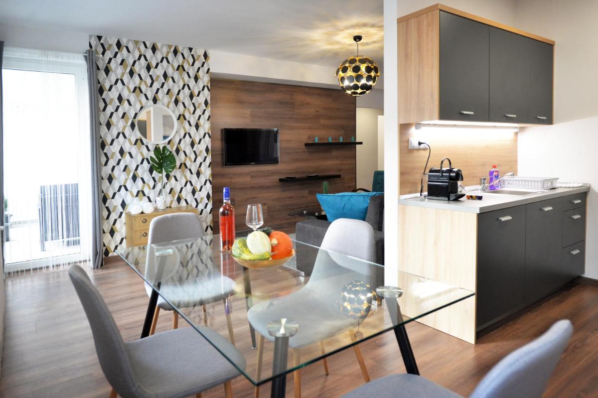 ONE Luxury Suites Eger - Housity