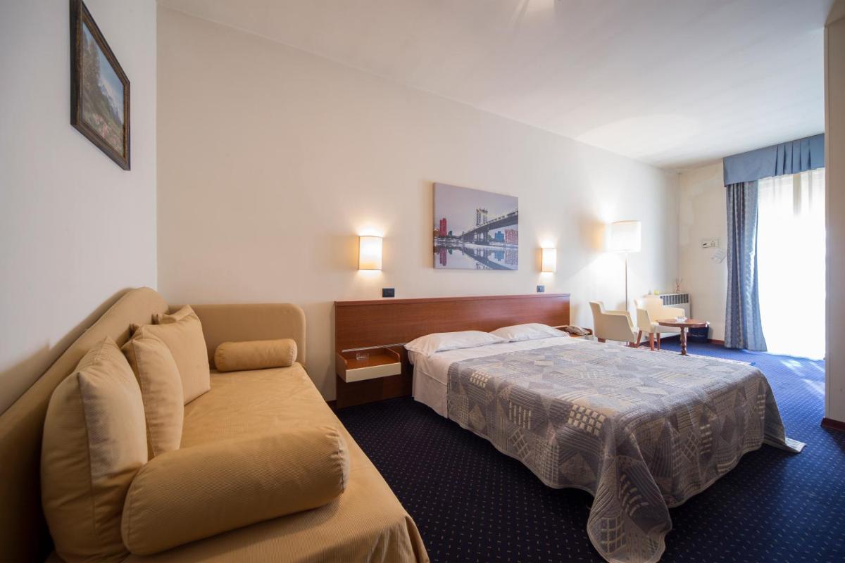 Hotel Elefante Bianco - Housity