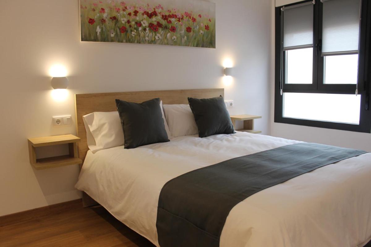 Apartamentos La Luna - Housity