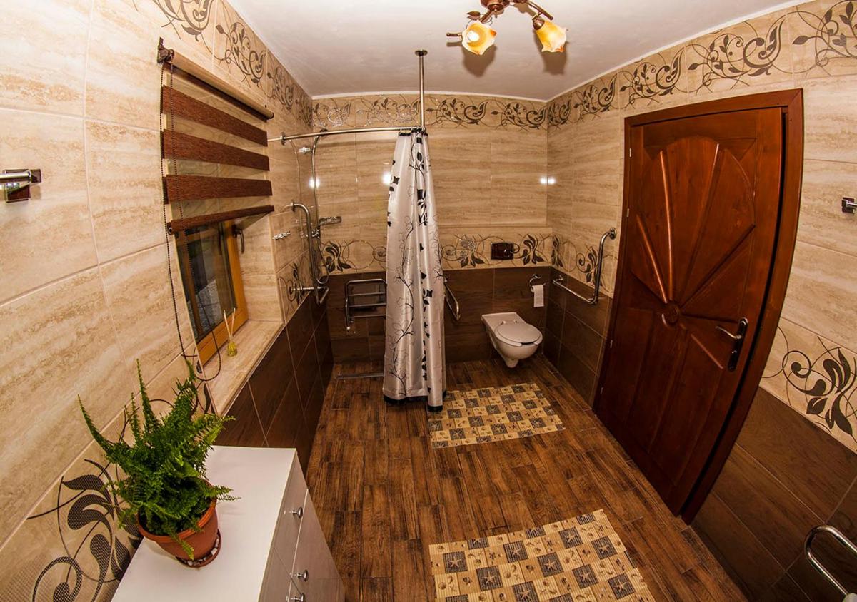 Chatka Pod Laskiem - Domki w górach - Housity