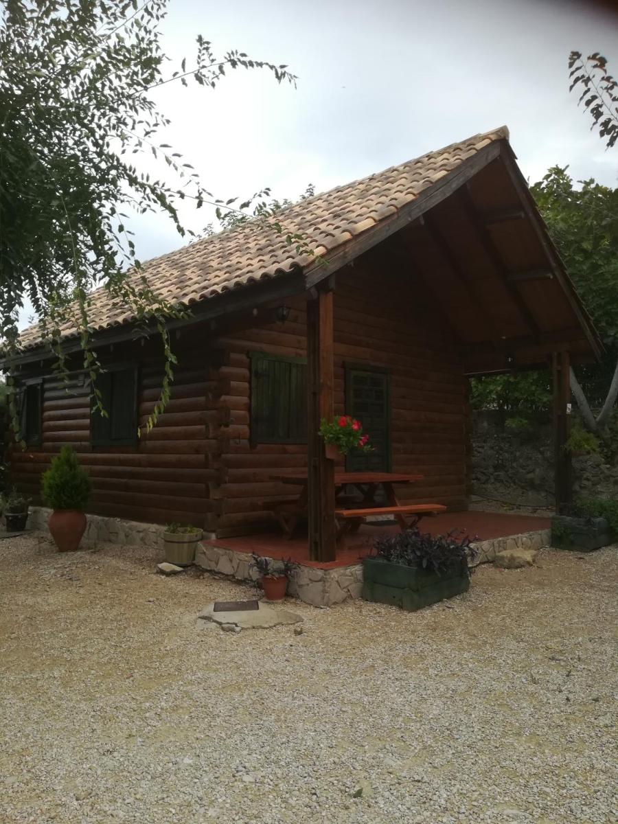 Cabaña de Madera la Encina - Housity
