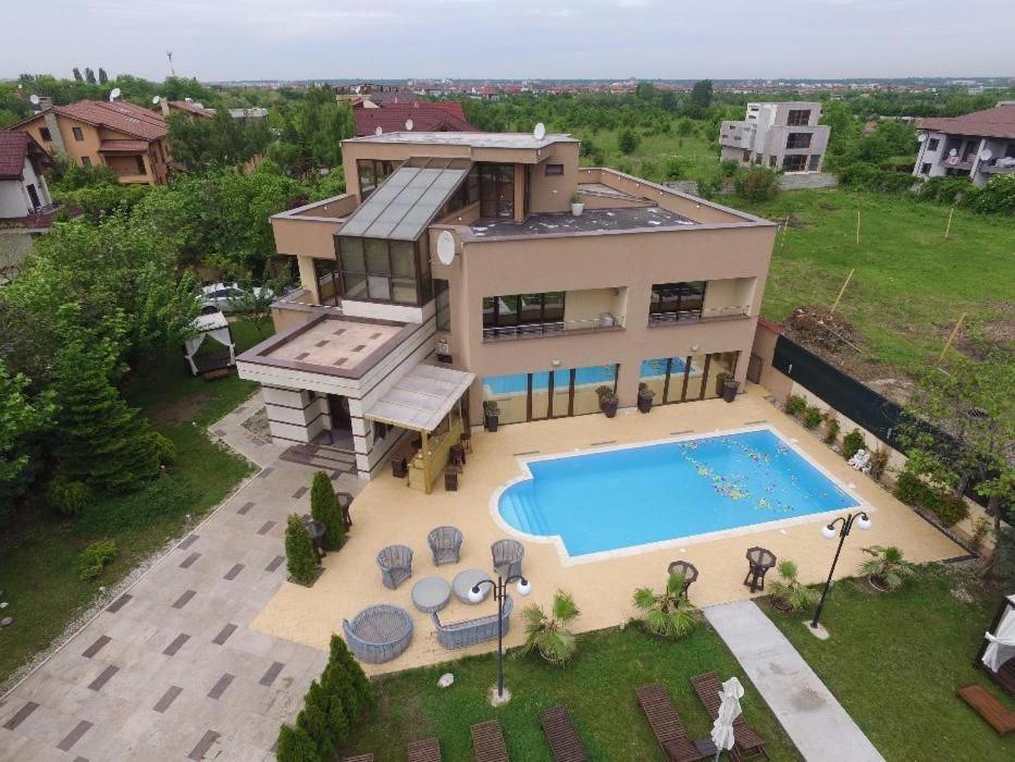 Suitetrails - DREAM Party VILLA