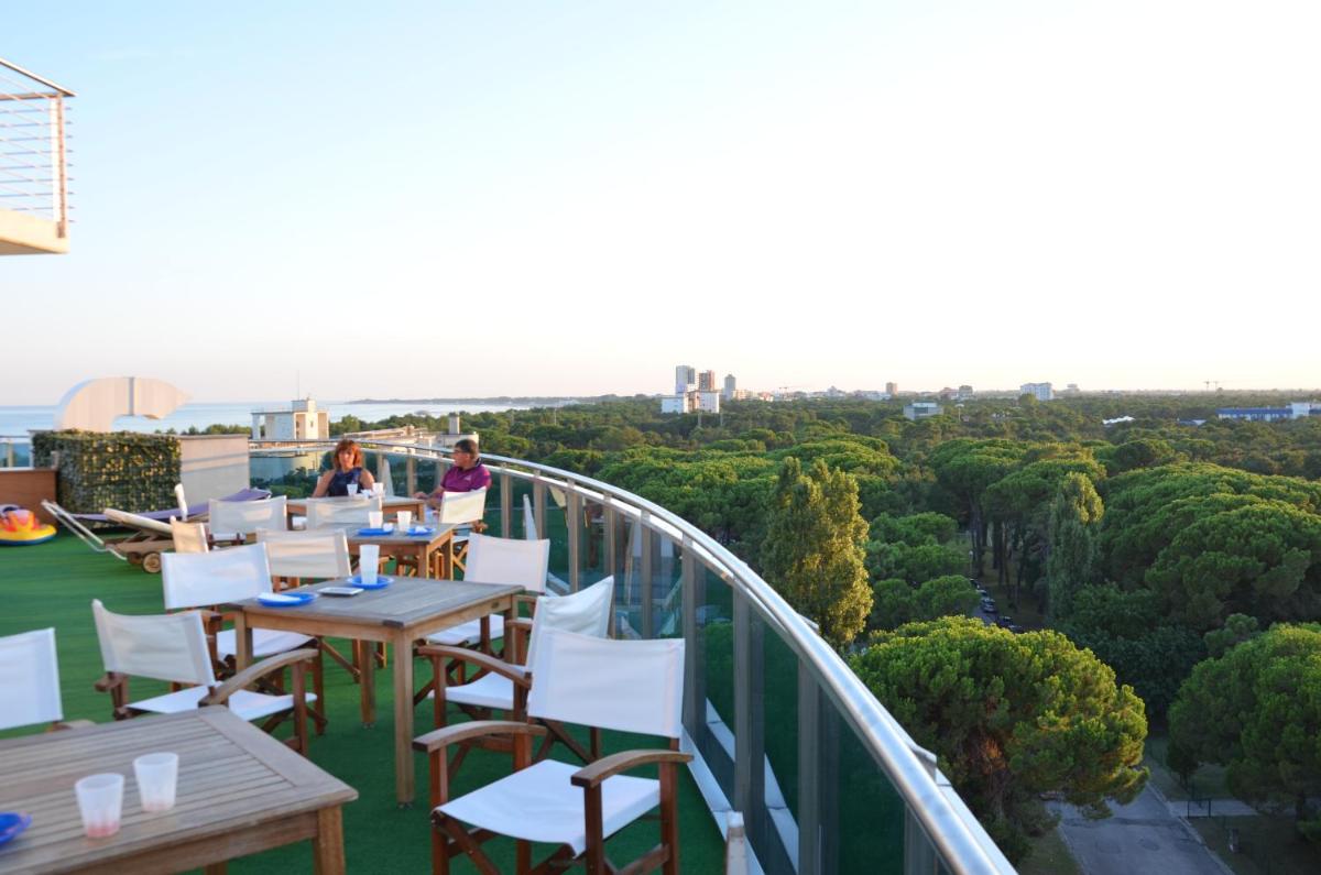 Hotel Cristallo - Housity