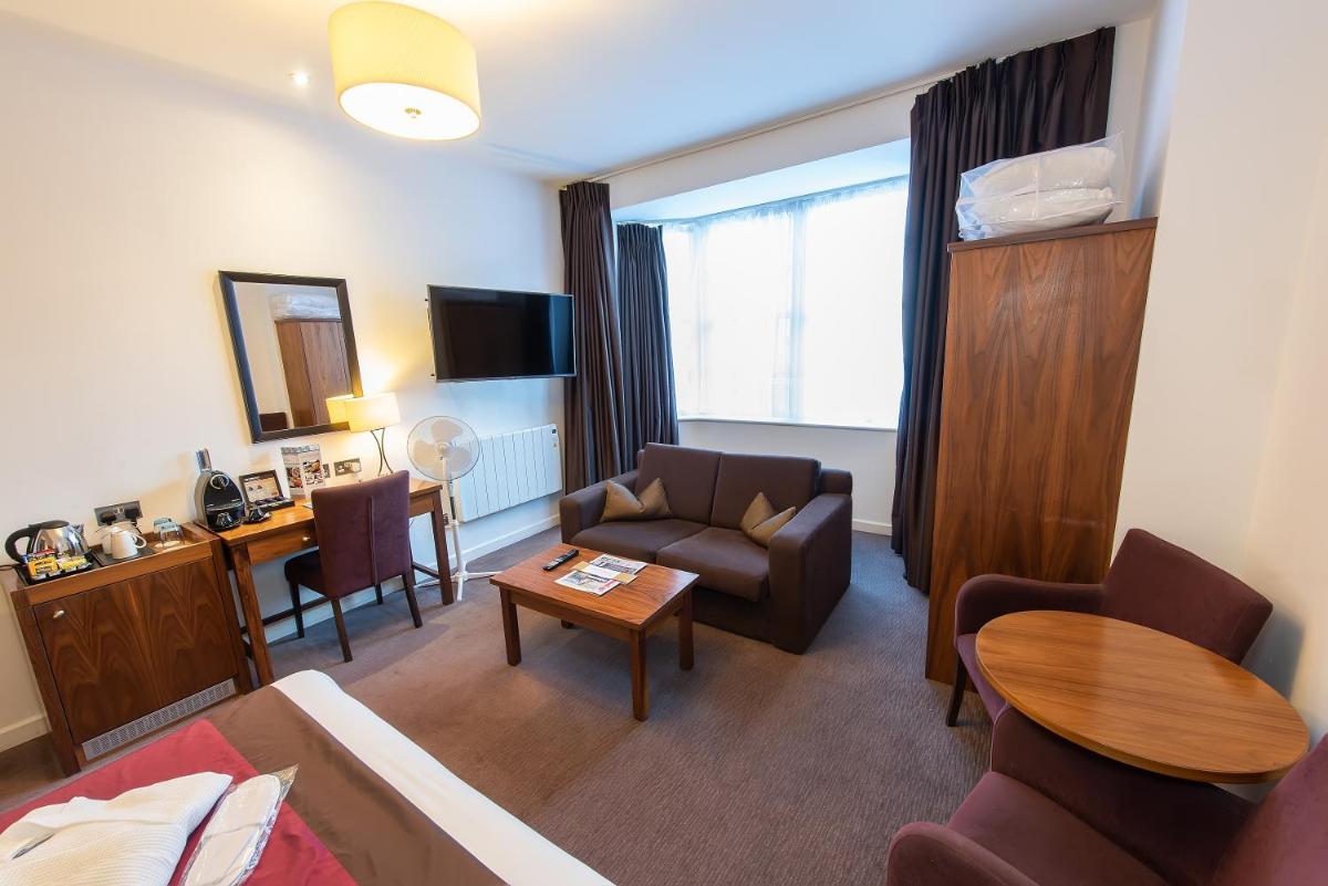 Mercure Southampton Centre Dolphin Hotel - Housity