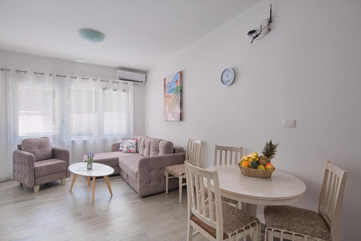 Suitetrails - Apartment Kotor Bay