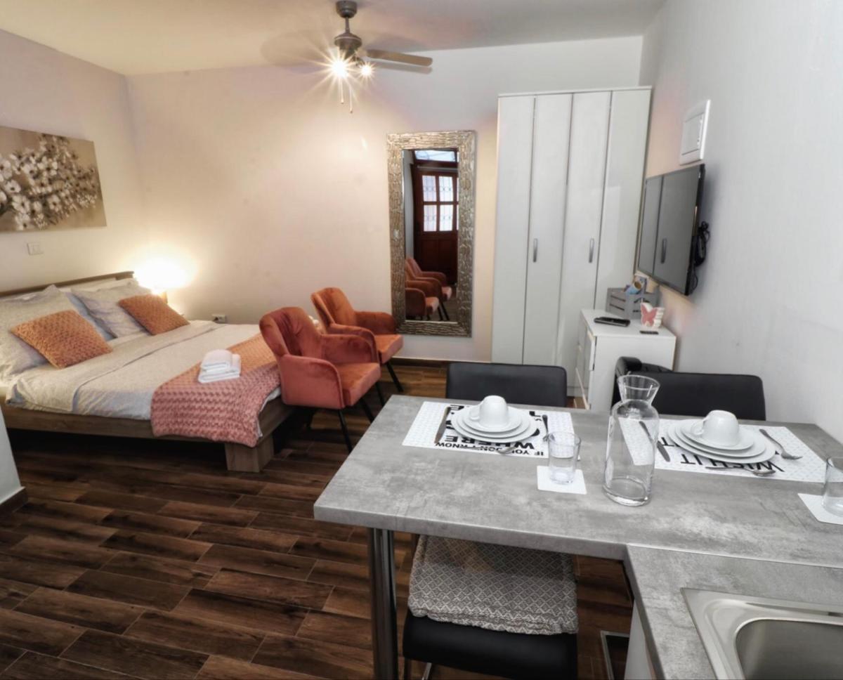 Studio Sweet Couple Rovinj - Housity