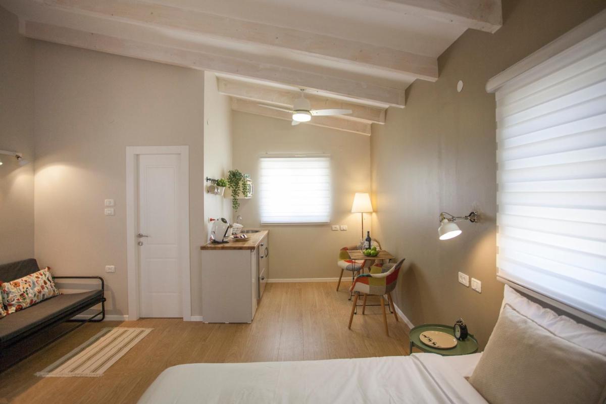 Tslil Suite - Housity