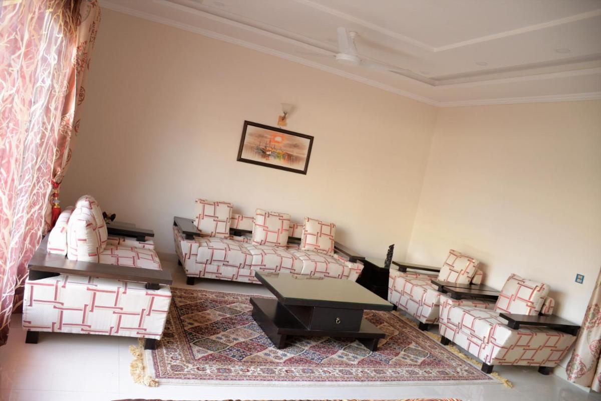 House of Traditions - Family Suite - Housity