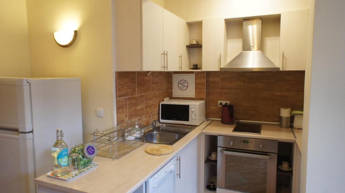 City Apartments - Housity