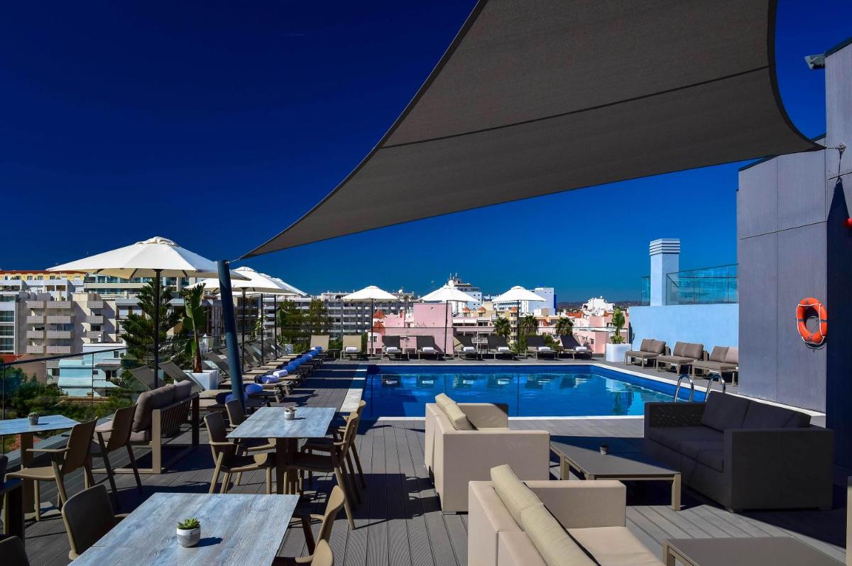 A piscina em ou perto de The Prime Energize Hotel & SPA - Algarve