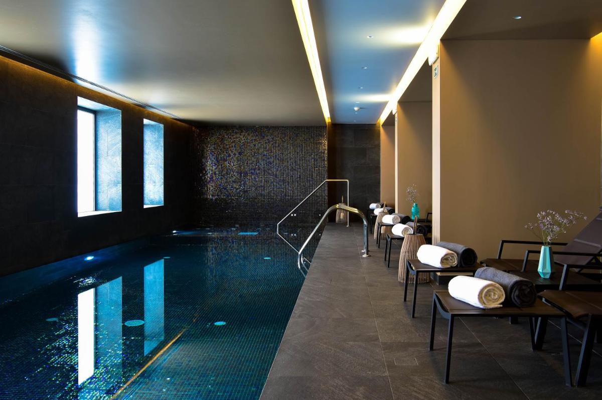 A piscina em ou perto de The Prime Energize Hotel & SPA - Algarve
