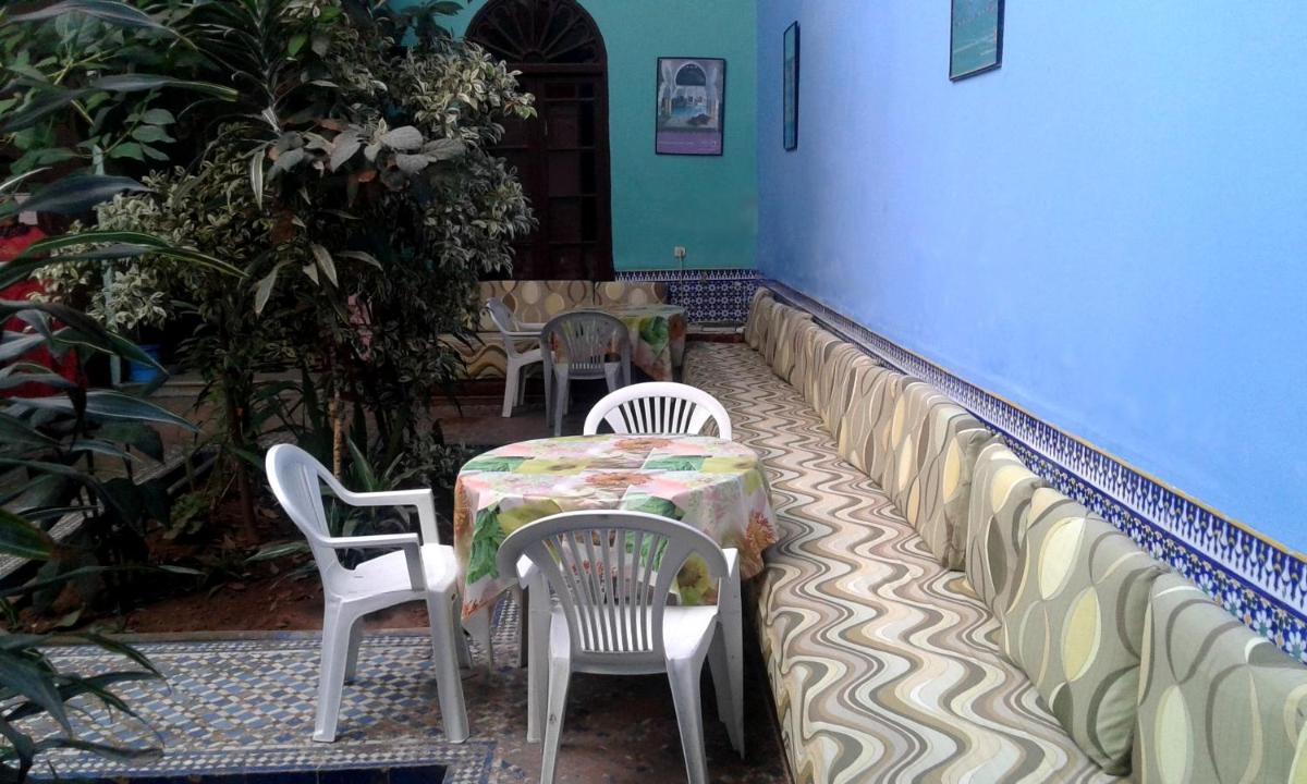 Auberge De Jeunesse - Housity