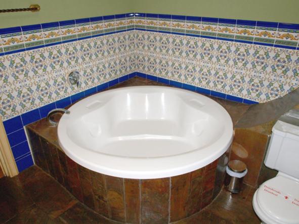 Un baño de Posada del Indiano