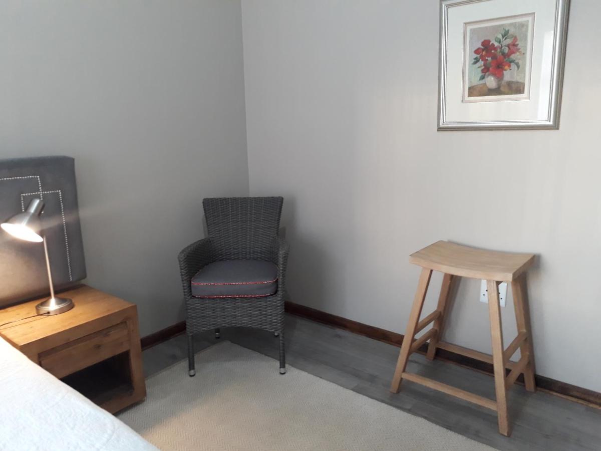 The Coral Door - Housity