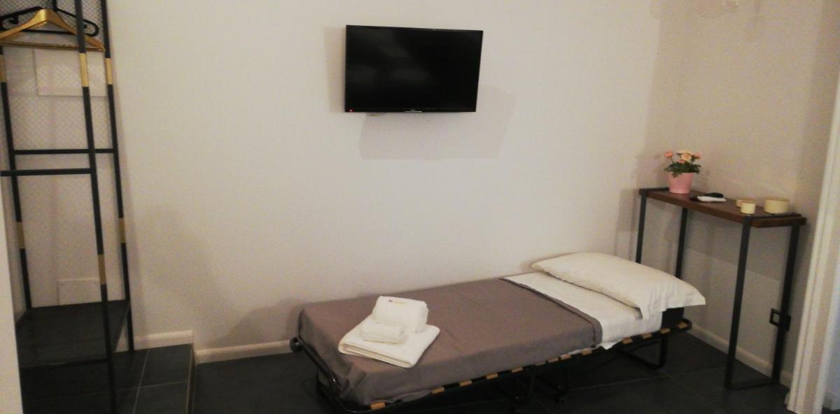 Be Italian Flat Duomo 319 - Housity